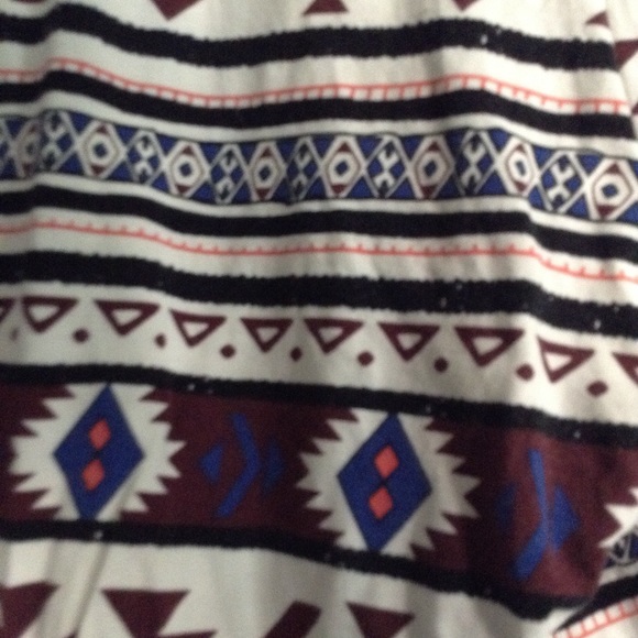 Tribal Print Leggings - Picture 2 of 3